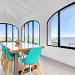Papagayo دينايا