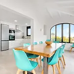 Papagayo Villa Denia